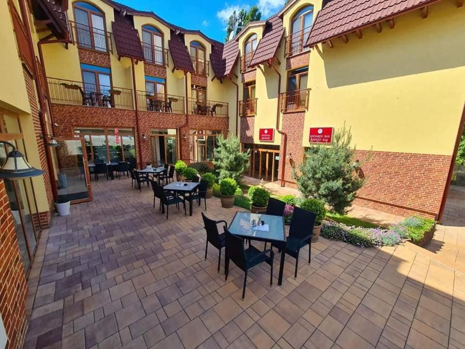 Jolan Pension & Restaurant Cicov Ngoại thất bức ảnh