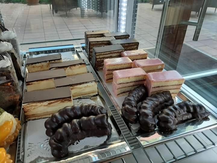 Jolan Pension & Restaurant Cicov Ngoại thất bức ảnh